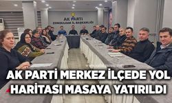AK Parti merkez ilçede yol haritası masaya yatırıldı