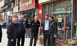 Başkan Çetinkaya Ankara Caddesi’nde Esnafla Buluştu