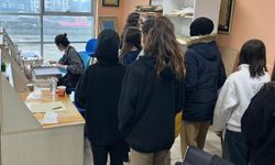 Düzce’de Ortaokul Öğrencilerinden Gençlik Merkezine Tam Not