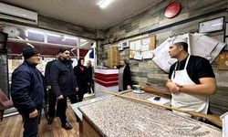 Ferhat Salt esnafla buluştu: “Her zaman milletimizin yanındayız”