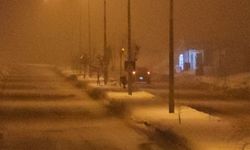 Gece yoğun sis etkili oldu; Görüş mesafesi 5 metreye düştü