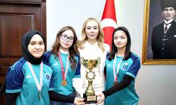 İl birincisi sporculardan Kaymakam Şıktaş’a ziyaret