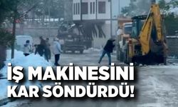 İş makinesi alev aldı, halk karla müdahale etti