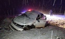 Yoğun Kar ve Buzlanma Kazaya Sebep Oldu; 7 Yaralı
