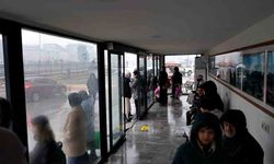 Klimalı ve şarjlı duraklar vatandaşın gözdesi oldu