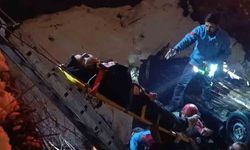 Otomobil Köprüden Uçtu: 1’i Ağır 5 Yaralı