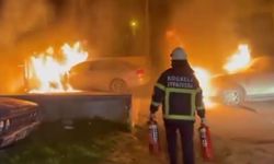 Park Halindeki Araç Alev Alev Yandı