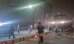 Hemzemin Geçitte Kaza: 16 Yaşındaki Çocuk Yaralandı