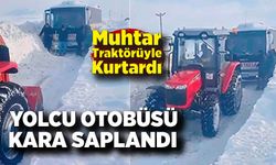 Kara Saplanan Midibüsü Muhtar Traktörüyle Kurtardı