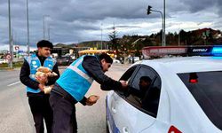 AK Parti Gençlik Kollarının "İftara 5 Kala" geleneği sürüyor