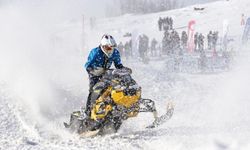 Rize’de sis denizi üzerinde adrenalin dolu yarış