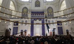 Berat Gecesi Tüm Yurtta Dualar ve İbadetlerle İdrak Edildi