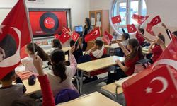 Bolu’da 52 Bin Öğrenci İkinci Döneme Bayraklarla Başladı