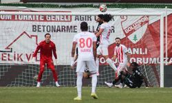 Boluspor, karşılaştığı Sakaryaspor'u 2-0'lık skorla mağlup etti