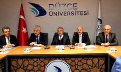 Dr. İsrafil Kışla ve Heyeti, Düzce Üniversitesi’ni ziyaret etti