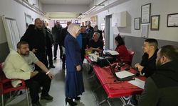 İlkokulda kan bağışı kampanyasına destek