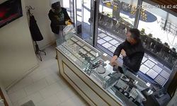 Yenişehir’de kuyumcu soygunu kamerada