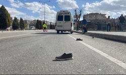 Minibüsün çarptığı 57 yaşındaki adam kurtarılamadı