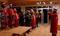 Kütüphanede Mehterli Ramazan Sürprizi