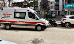 Otomobil-motosiklet çarpıştı: Sürücü hafif yaralı