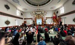 Soğuk kış günlerinde cami çocuk buluşması