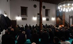 Tarihi Tasmakıran Camii’de 7 Ay Sonra İlk Teravih