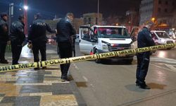 Otobüs Durağında Terk Edilen Kamyonet Paniği