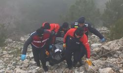 Kuşadası’nda uçurumdan düşen şahıs öldü