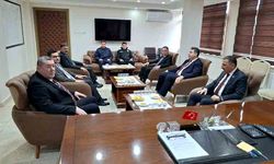 Vali Hacıbektaşoğlu, Başkan Tekin’e ziyarette bulundu