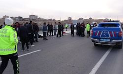 Otomobilin çarptığı 16 yaşındaki çocuk hayatını kaybetti