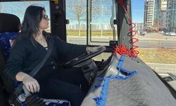 50 kadın, otobüs şoförü olabilmek için eğitim alıyor