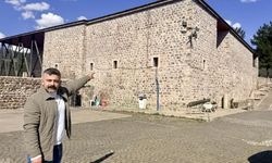 Anadolunun ilk medreselerinden 869 yıllık Yağıbasan Medresesi zamana direniyor