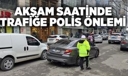Akşam saatinde trafiğe polis önlemi