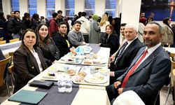 Bartın protokolü üniversite öğrencileriyle iftarda buluştu