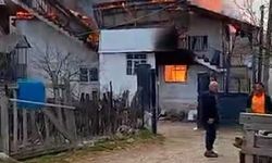 Bolu’da Alevler Yükseldi: 3 Yapı Yangına Teslim Oldu