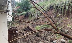 Bursa’da Yağış Sonrası İstinat Duvarı Çöktü