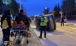 Minibüsle çarpışan cip yan yattı: 1 yaralı