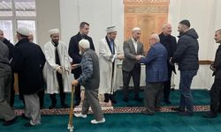 Çilimli’de bayram coşkusu yaşandı dualar edildi bayramlaşıldı