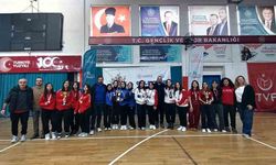 Gençler dartta buluştu