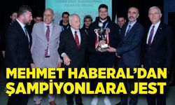 Mehmet Haberal’dan şampiyonlara jest: Burs oranı yüzde 20’ye çıkarıldı