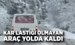 Gölcük yolunda kar sürprizi: Kar lastiği olmayan araç yolda kaldı