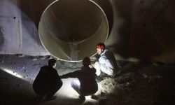 Biber gazıyla kuyumcuya giren maskeli 3 kişi, imitasyon bilezikleri çaldı