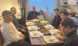 Milli Eğitim Müdürü Kökrek'ten öğrencilere iftar