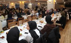 Öğrencilerle bir araya geldiler