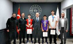 Şampiyonlar makamda buluştu