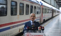 Abdulkadir Uraloğlu; 60 gar ve istasyonu yenilendi