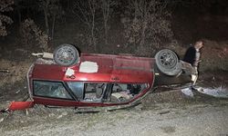 İki otomobil çarpıştı: 2'si çocuk 5 yaralı