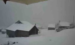 Yüksek kesimler beyaz örtüyle kaplandı