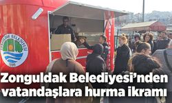 Zonguldak Belediyesi’nden vatandaşlara hurma ikramı