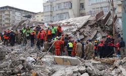 Depremde 3 kişinin öldüğü binayla ilgili davada karar açıklandı